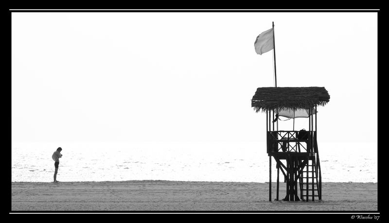 Crowded Beach.jpg